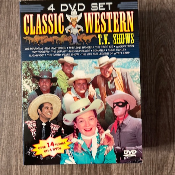 Gently Used Vintage 4 DVD Set Classic Western TV Shows.Over 14 hours on 4 DVD’s. - Picture 1 of 4